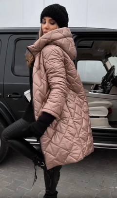 Bogna™ | Elegancka pikowana kurtka puchowa z kapturem